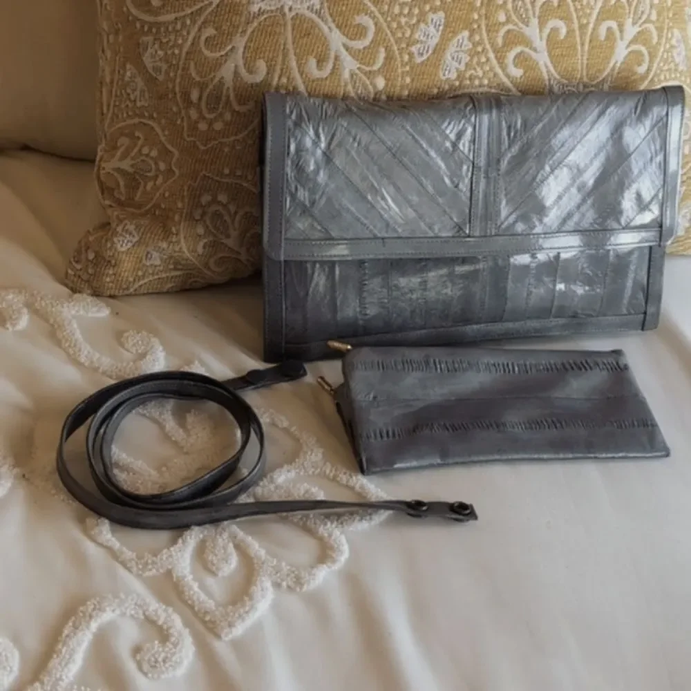 Super Sleek Gray Vintage 🩶Eel Skin Clutch /Shoulder Crossbody Purse